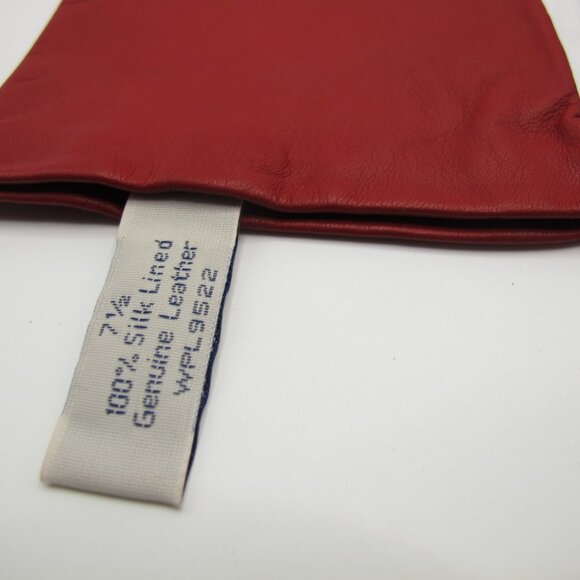 Lord&Taylor ladies red leather glove, silk lined, 7.5 New with Tag - Picture 3 of 3